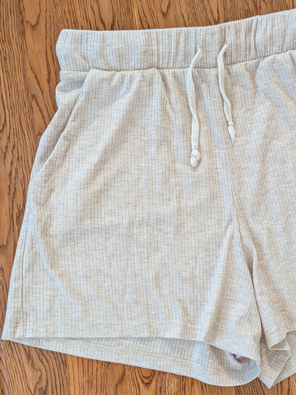 Entro Beige Ribbed Knit High Rise Drawstring Lounge Shorts - Picture 2 of 11